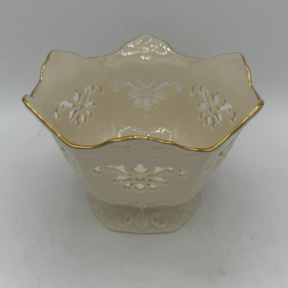Lenox Special Langtry 7" Bowl Pierced‎ Sides Gold Rimmed